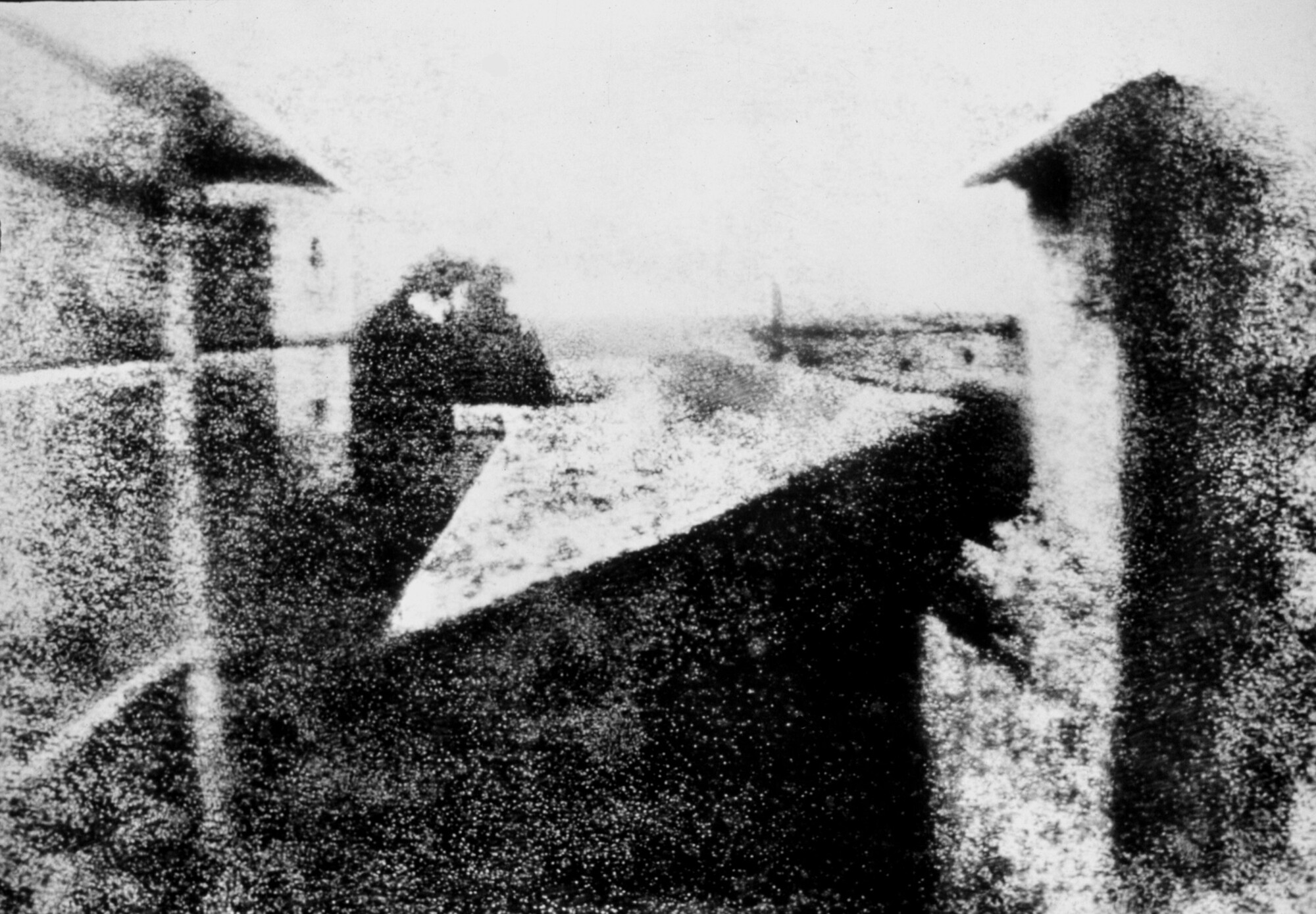 Fotografía-ventana-Le Gras-Nicéphore-Niépce Primera fotografía de la historia Nicéphore Niépce ventana de Le Gras
